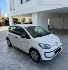 Volkswagen Up! 2014