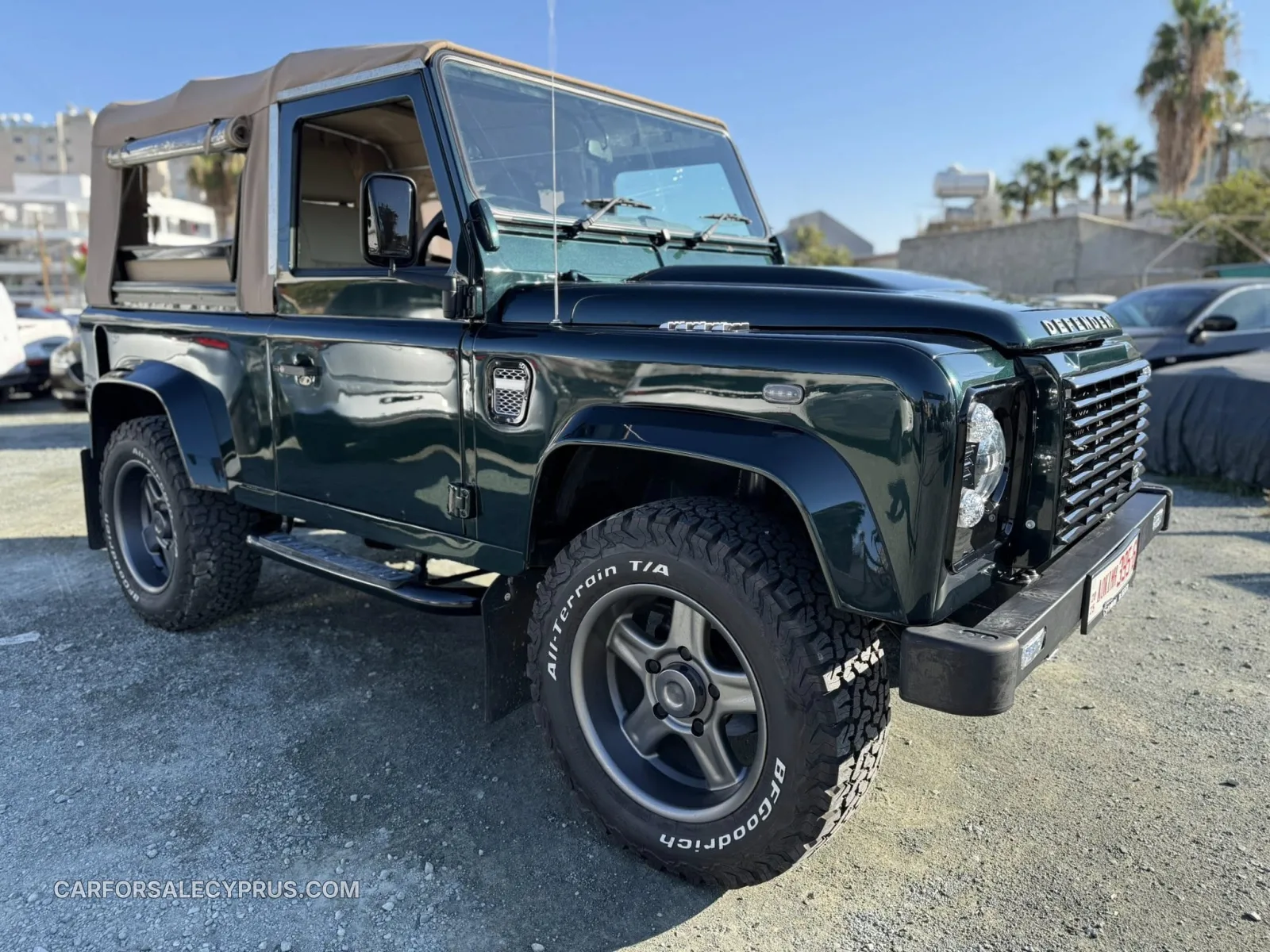 Land Rover Defender Puma Soft Top 2014