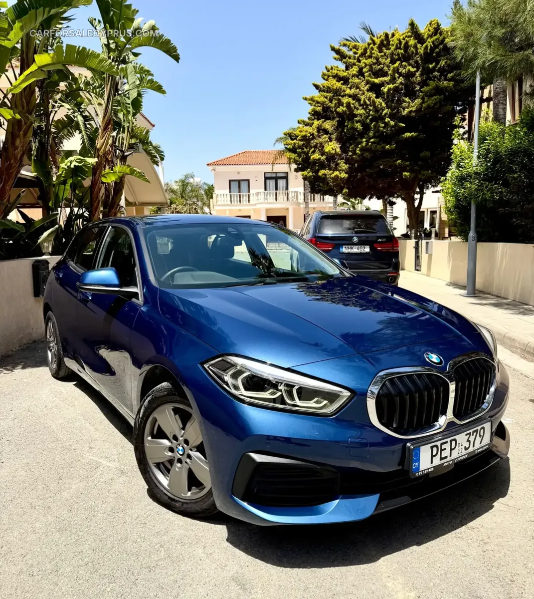 BMW Series 1 2022