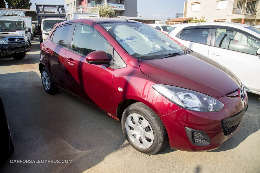 Mazda 2 2014