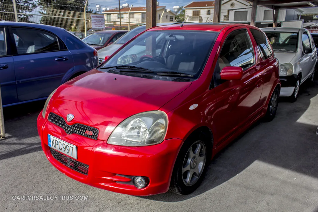 Toyota Yaris 2001