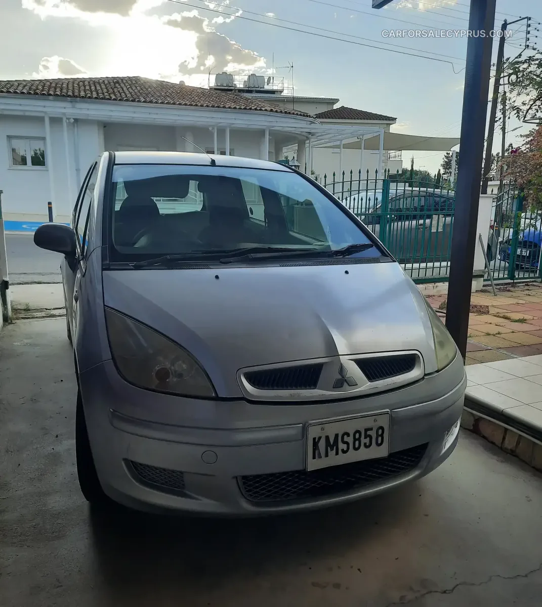 Mitsubishi Colt 2006
