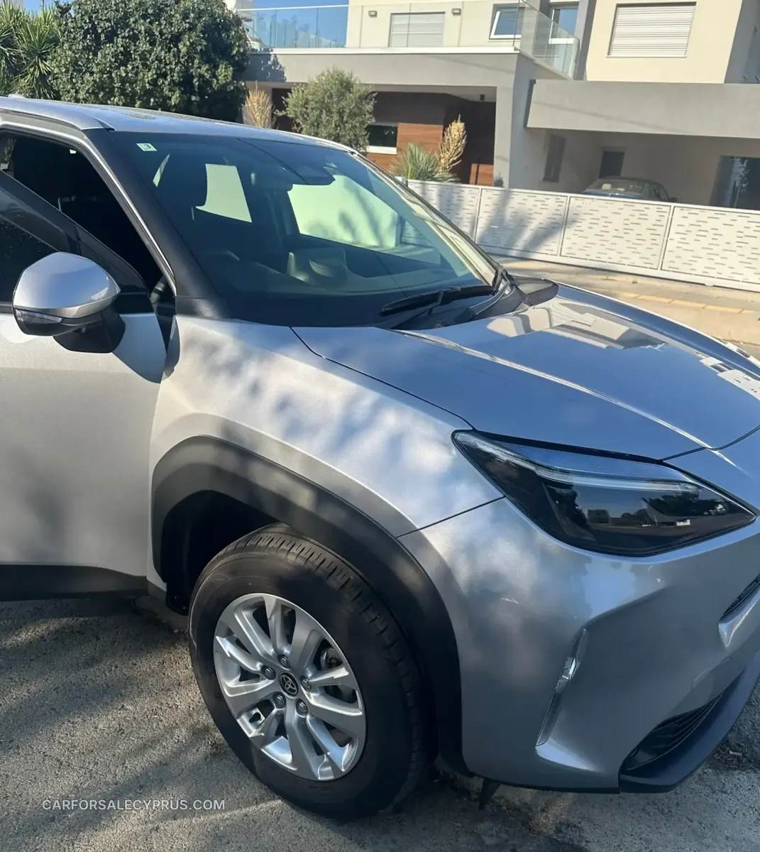 Toyota Yaris Cross 2025