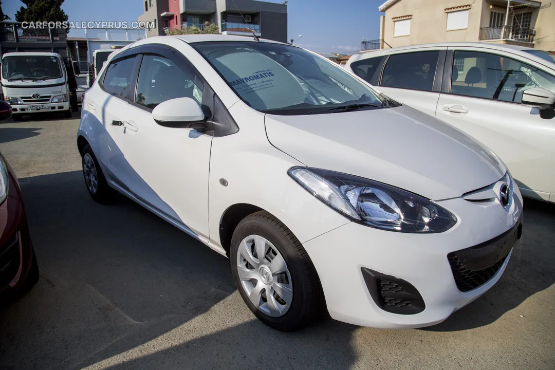 Mazda 2 2014
