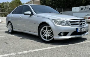 Mercedes-Benz C-Class 2009