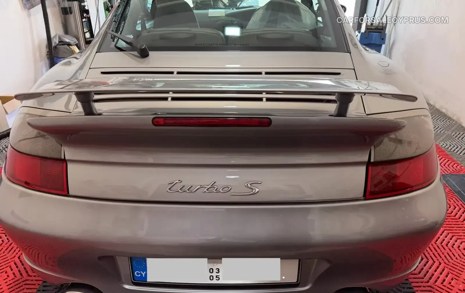 Porsche 911 2005