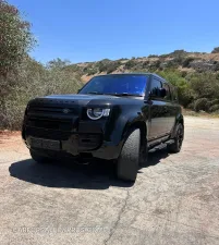 Land Rover Defender 2021