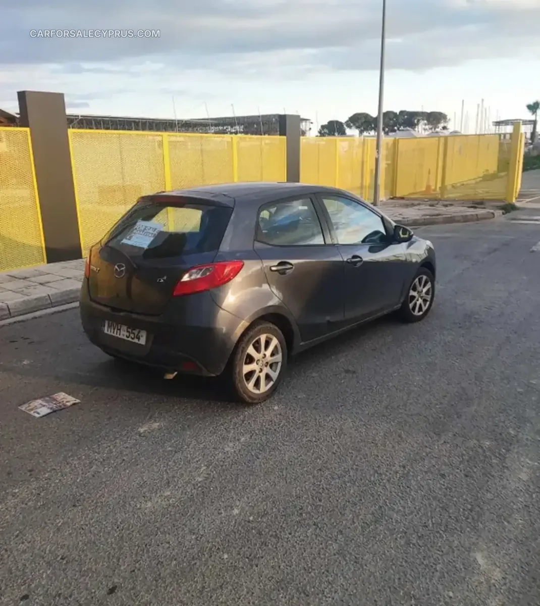 Mazda Demio 2009