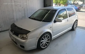 Volkswagen Golf 2004