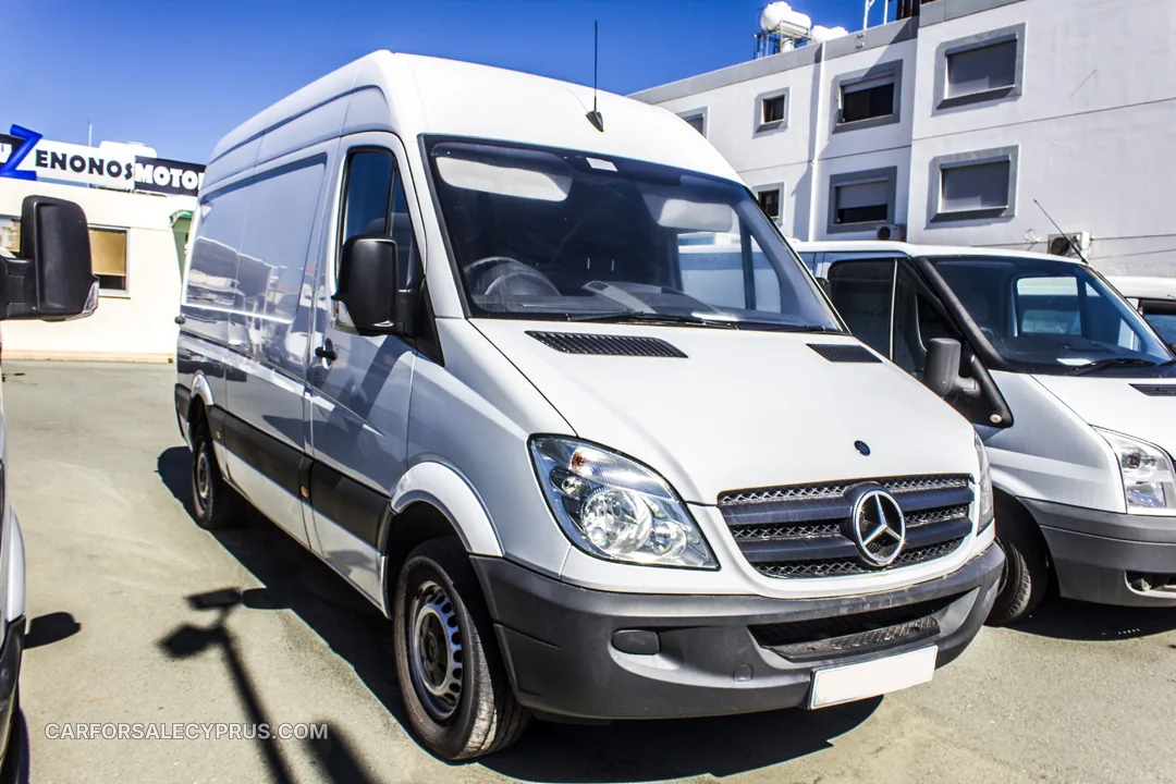 Mercedes-Benz Sprinter 2012