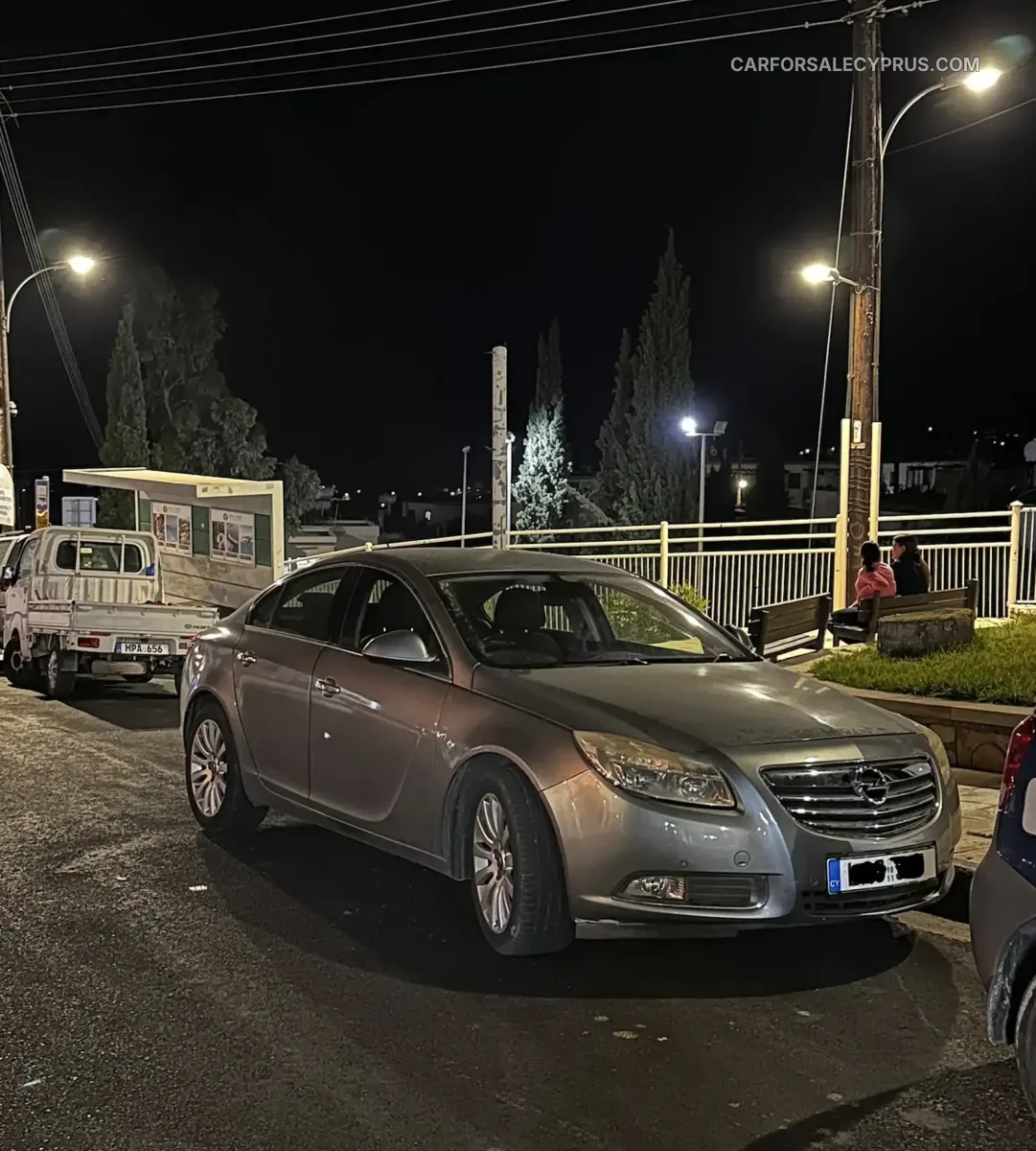 Opel Insignia 2011